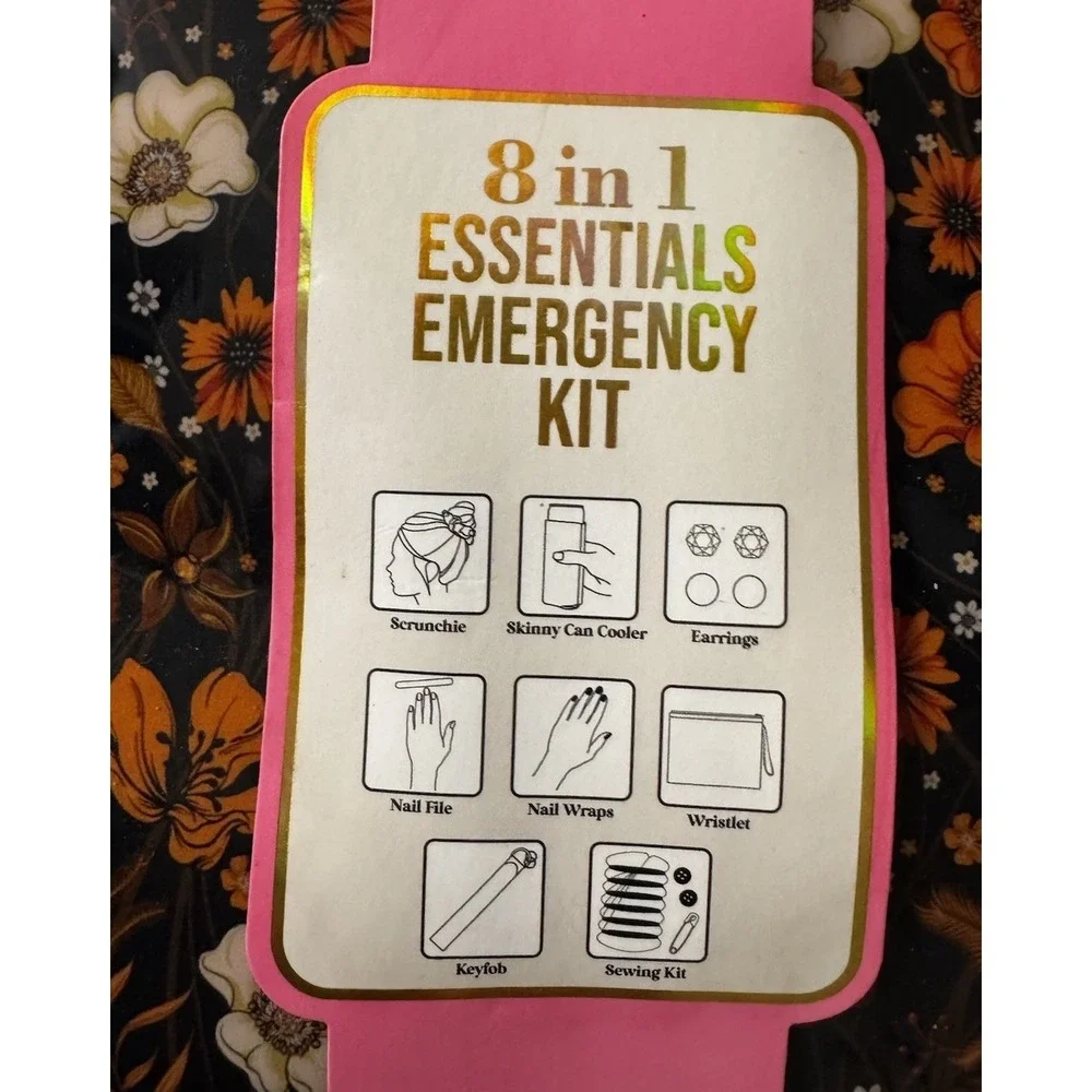 Simply‎ Southern 8 in 1 Essentials Emergency Kit Vintage Floral Wristlet Beauty